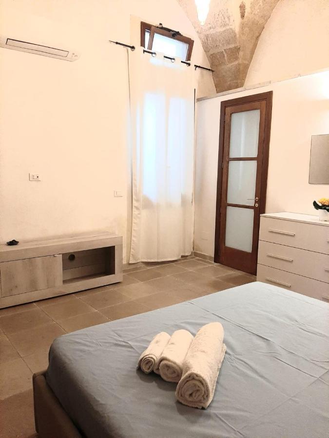 Dimora Salentina Via Scarambone Lecce Apartment ภายนอก รูปภาพ