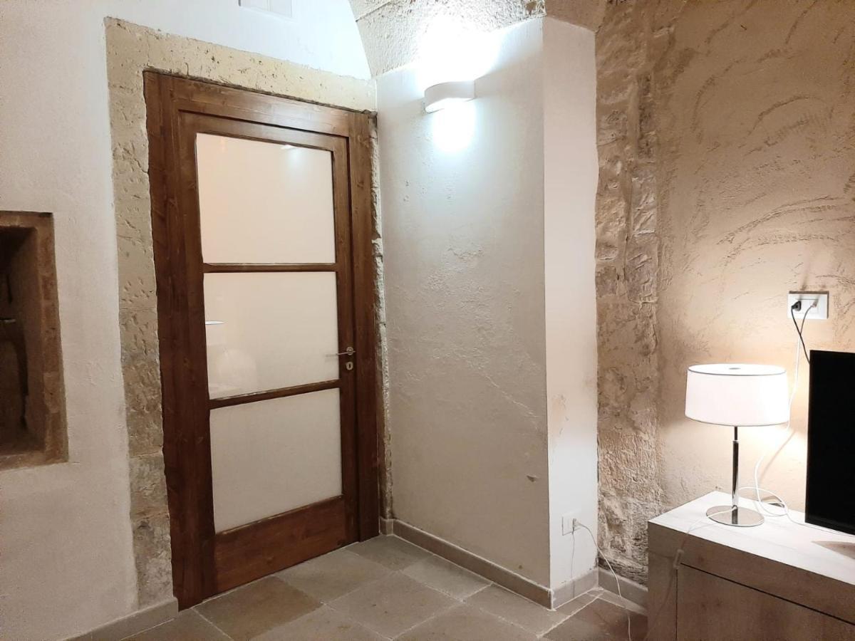 Dimora Salentina Via Scarambone Lecce Apartment ภายนอก รูปภาพ