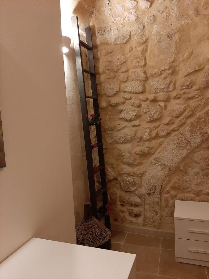 Dimora Salentina Via Scarambone Lecce Apartment ภายนอก รูปภาพ