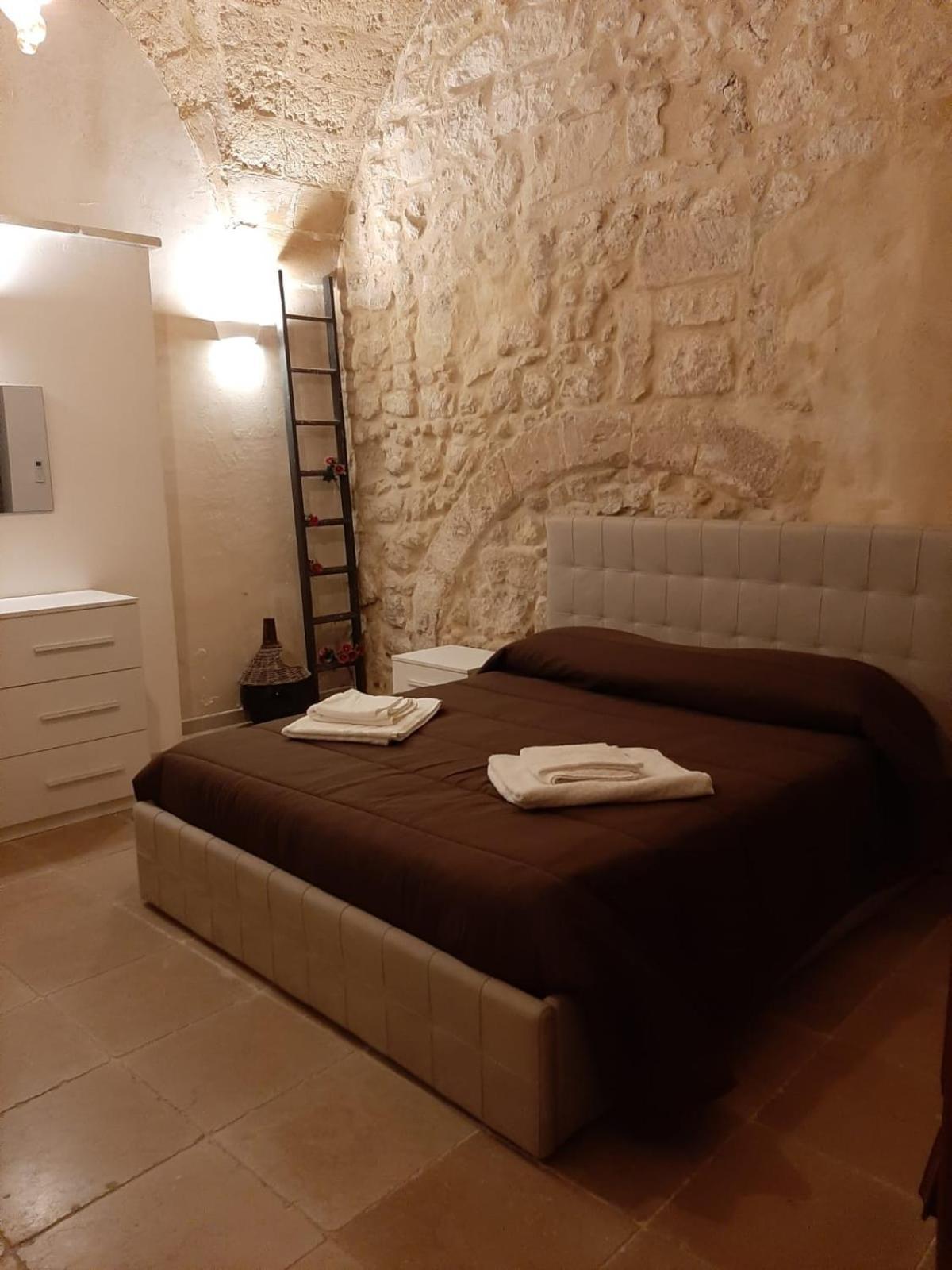 Dimora Salentina Via Scarambone Lecce Apartment ห้อง รูปภาพ